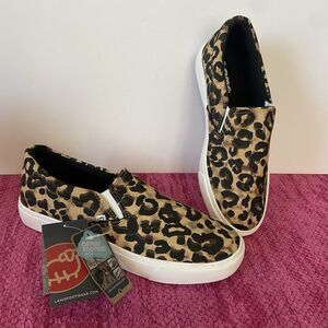 Lamo Lucy Slip On Sneakers Cheetah Print Brown Black Size 8